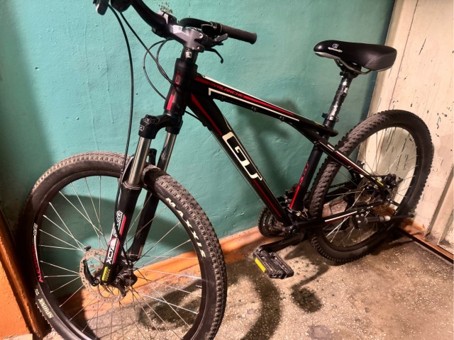Велосипед  GT avalanche 4.0 продам. СПБ.