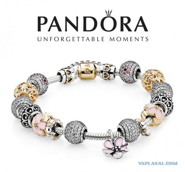 14 идей, что подарить девушке на 8 Марта