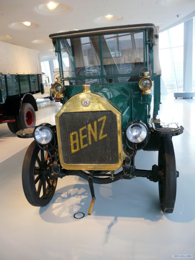 Фотоотчет. Германия. Музей Mercedes-Benz