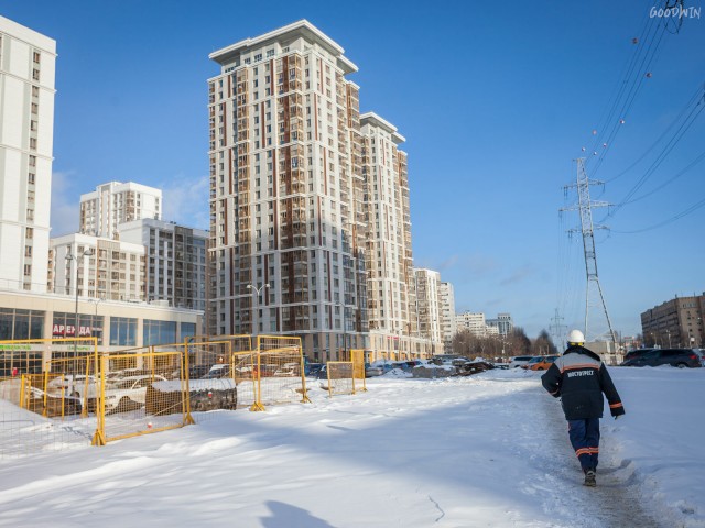 Купил квартиру в новостройке у сада, а через год перед окнами - Северо-Восточной хорды эстакада. Страшный сон жильцов