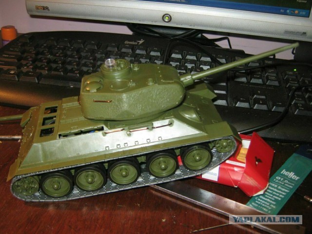 Оживление стендовой модели от звезды Т-34-85