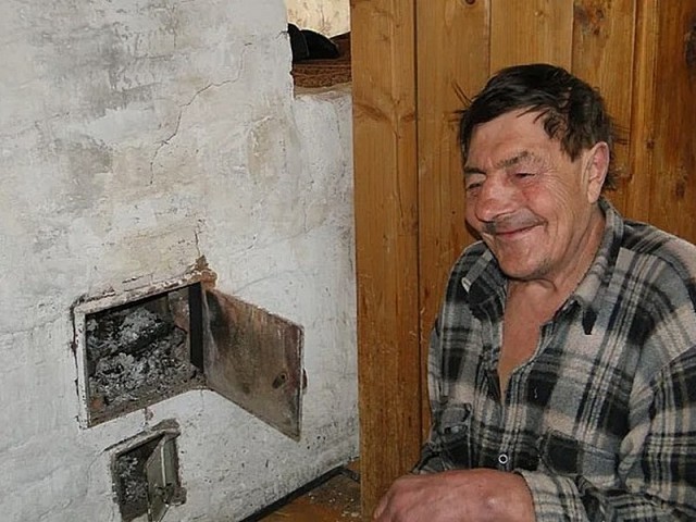 Лёха ищет девушку.