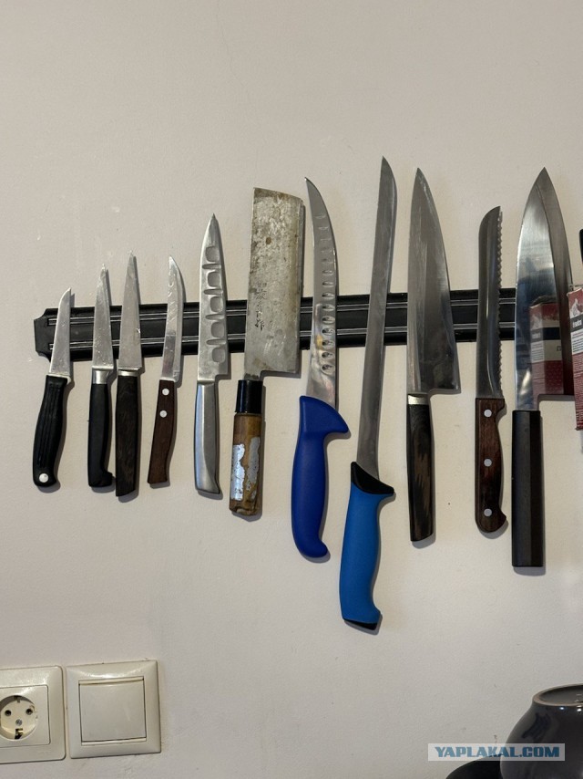 Кто чем на кухне орудует?