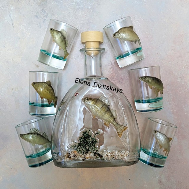 Рыбов показываю