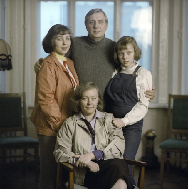 Виражи судьбы 90-летнего актера Олега Басилашвили