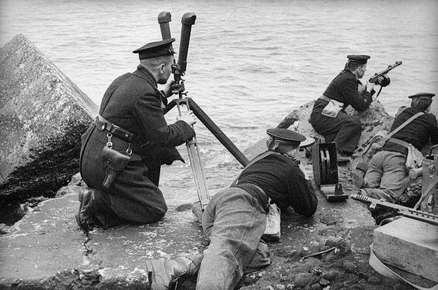 Фотограф Евгений Халдей