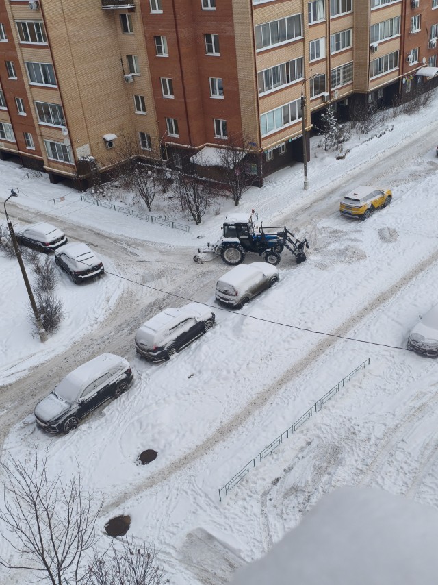 Метель на двое суток началась в Подмосковье
