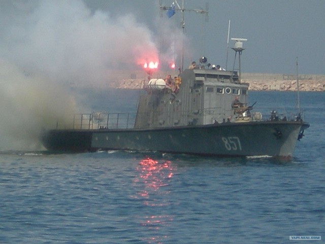 Генеральная репетиция и сам парад ко Дню МВФ