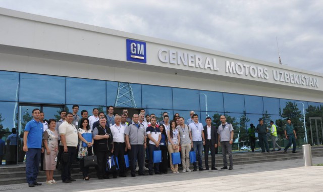 Экскурсия на автомобильный завод GM Uzbekistan