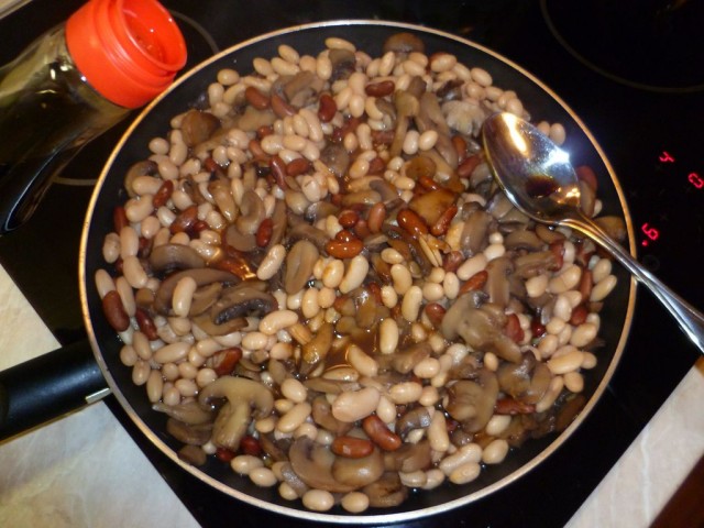 Фасоль – International, Или «Веселые нотки»