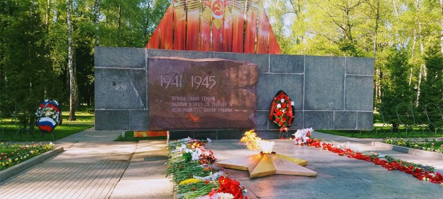 В Обнинске Калужской области задержаны граждане Узбекистана, которые грелись у Вечного огня