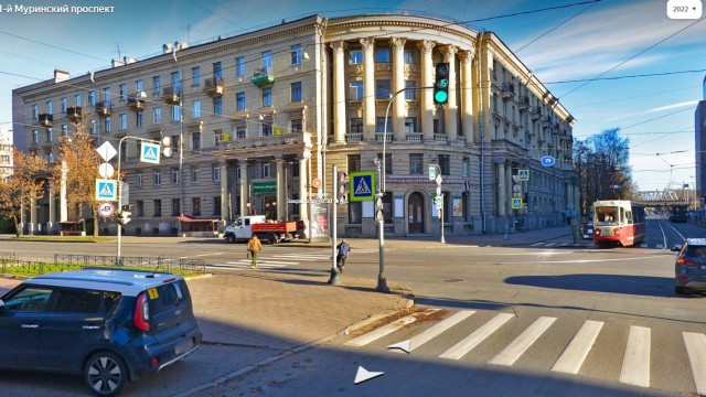 "Солнышко, я перезвоню": водитель со стальными нервами заснял эпичную аварию в Петербурге