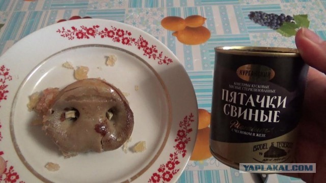 Необычные советские консервы - от китовых стейков до воды в жестянках