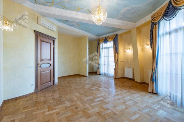 В Москве продается дом-яйцо