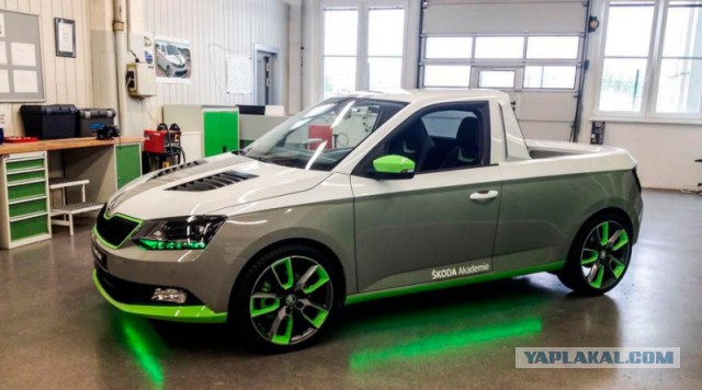 АвтоВАЗ выпустил первые пикапы на базе Lada Granta