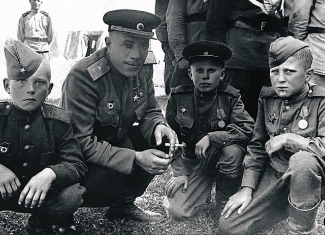 1945. Небольшая подборка военных фотографий