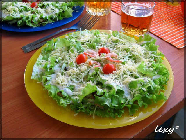Салат  "Цезарь"