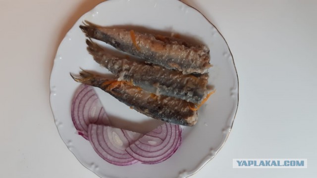 Маринованная жареная салака