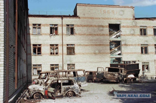 Как захватывали Буденновск 25 лет назад. Фотографии.