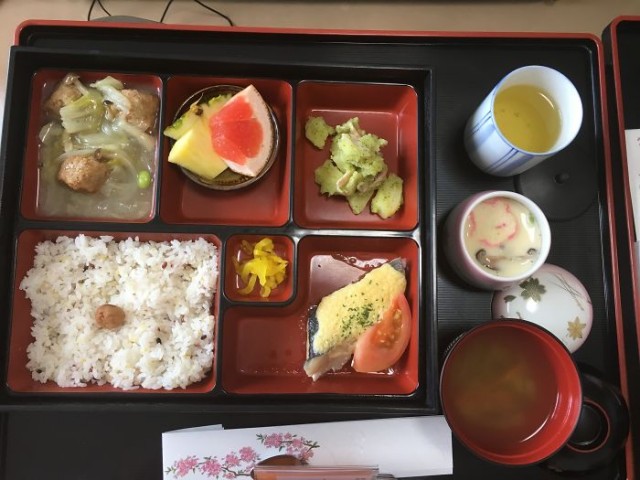 Женщина, родившая в Японии, поделилась, чем кормят в больнице. Теперь все хотят рожать в Японии