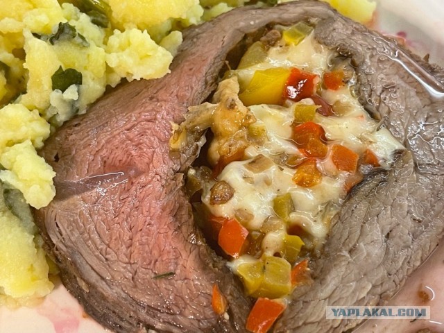 Мясо наизнанку для дорогих гостей