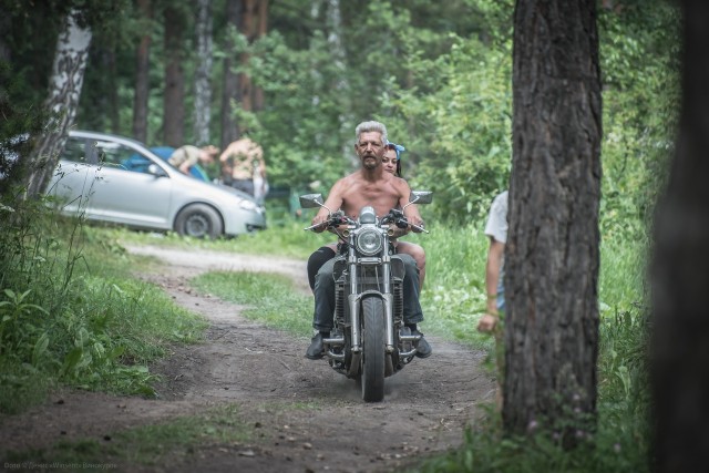 Себя покаж
