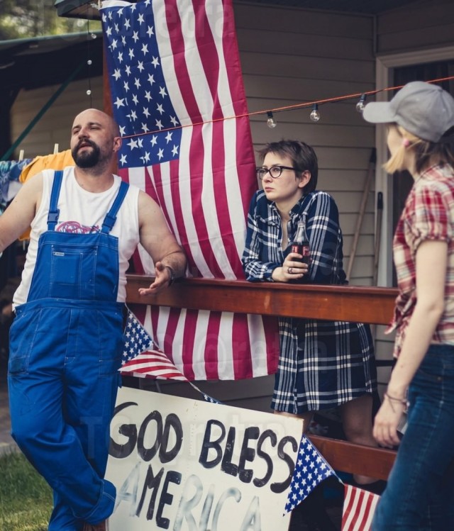 В Польше каждый год проводят живые ролевые игры, где участники притворяются американцами
