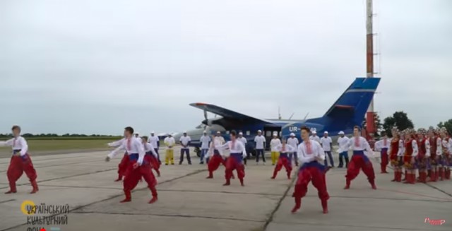 В Одессе арестовали американского туриста за майку с российским флагом