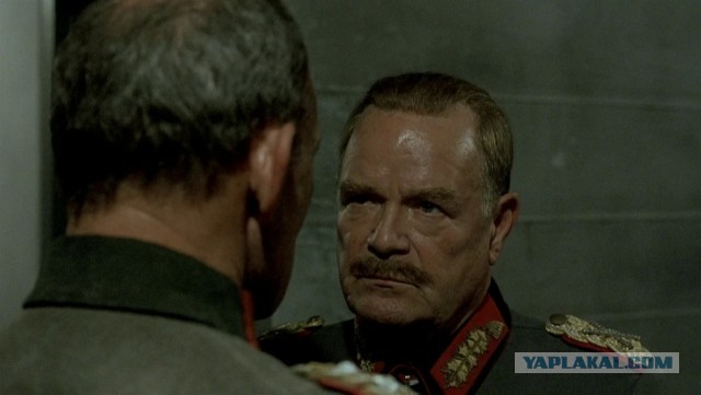 Персонажи и их реальные прототипы в фильме "Бункер" 2004 года.