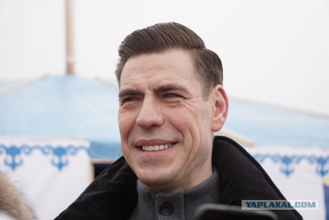 Гоблин: "Идёт война, а ты воруешь! Как это так?"