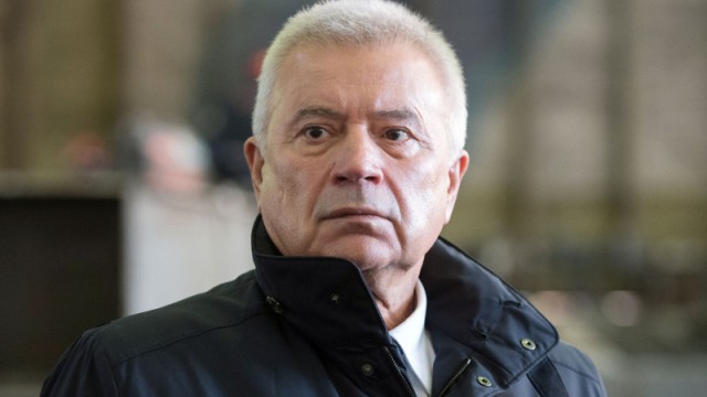 Кем в советское время работали нынешние олигархи