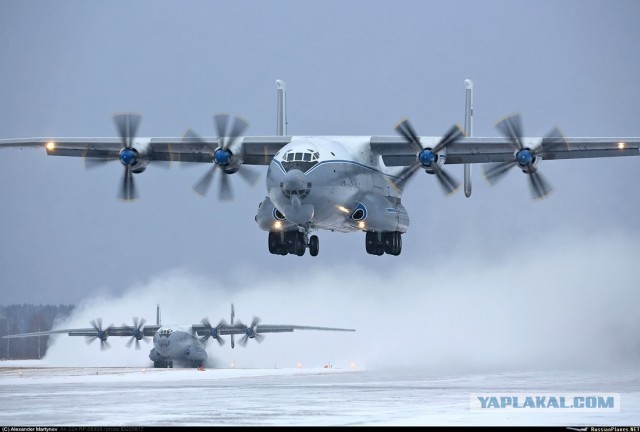 Cамый большой в мире турбовинтовой самолёт - Ан-22 "Антей" | Тверь, Мигалово