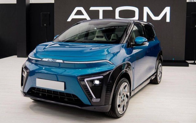 Российский электромобиль «Атом» будет стоить от 2,5 до 3,5 млн рублей, заявил глава компании «Кама»