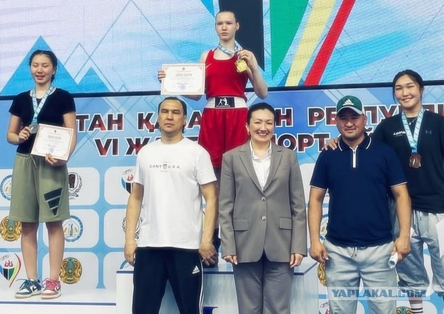 Отнять конфетку просто, говорили они