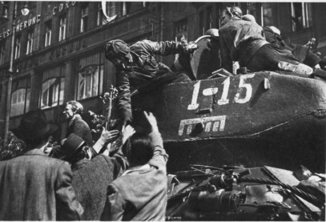 10 ударов 1944 года. 9 часть.