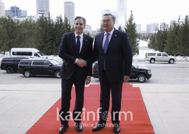 Государственный секретарь Энтони Блинкен посещает Казахстан и Узбекистан