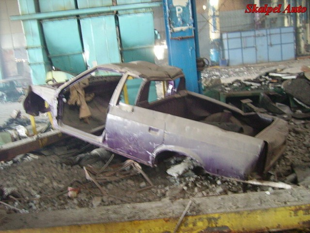 Как умирал АЗЛК - история в фотографиях