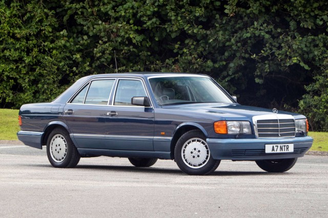 Автомобили аукциона Manor Park Classics. Февраль 2024.