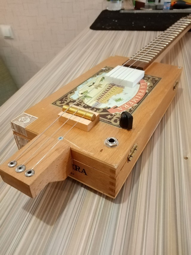 Самопальный Стратокастер