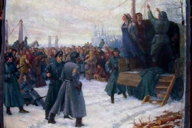 Клава Назарова