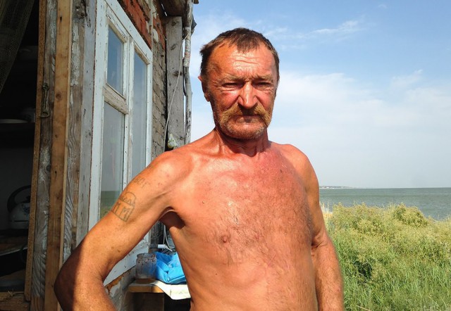 14 лет на острове в одиночестве