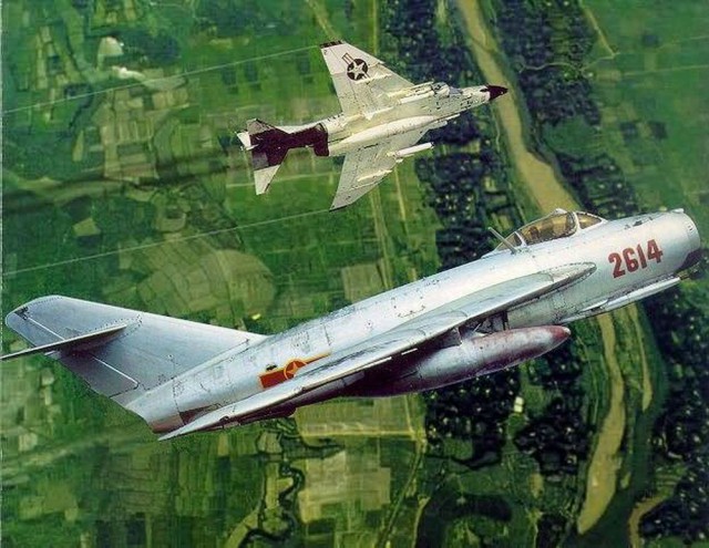 МиГ-21 против F-4 Phantom II. Битва за Вьетнам