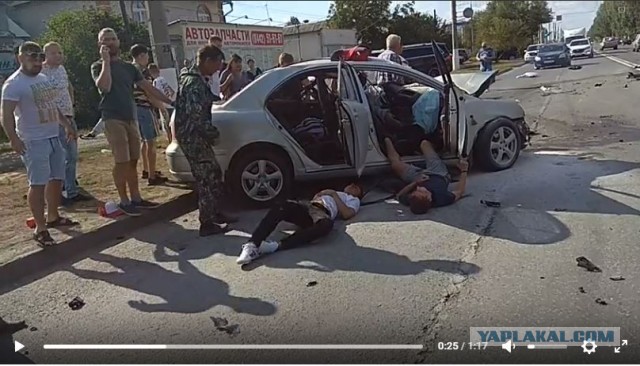 В Волжском 24-летний летчик на Toyota Avensis прокатился по городу со скоростью 160 км/ч