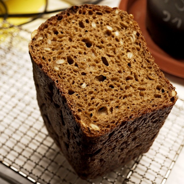 Хлеб заливной с солодом и ржаной мукой