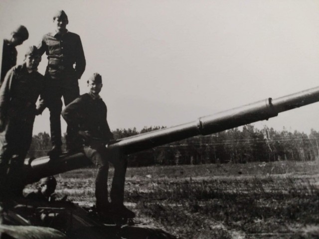 А какая военная техника была в вашем распоряжение?