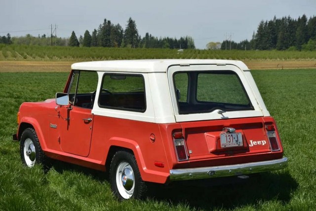 Willys Jeepster. Забавного автомобиля пост