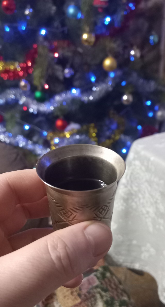 С Новым Годом, ЯПлакалъ!