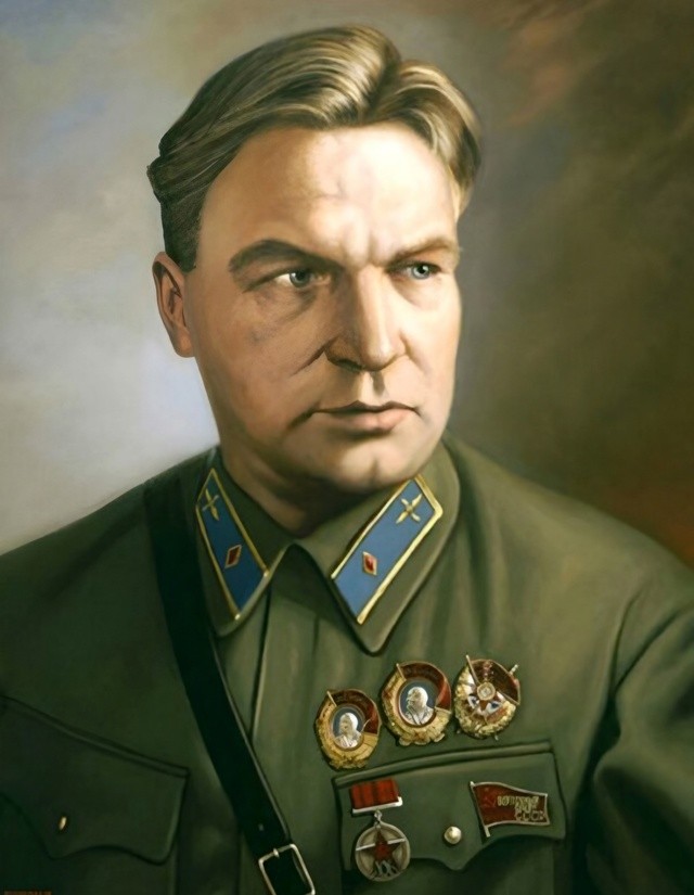 2 февраля 1904 года родился Валерий Чкалов