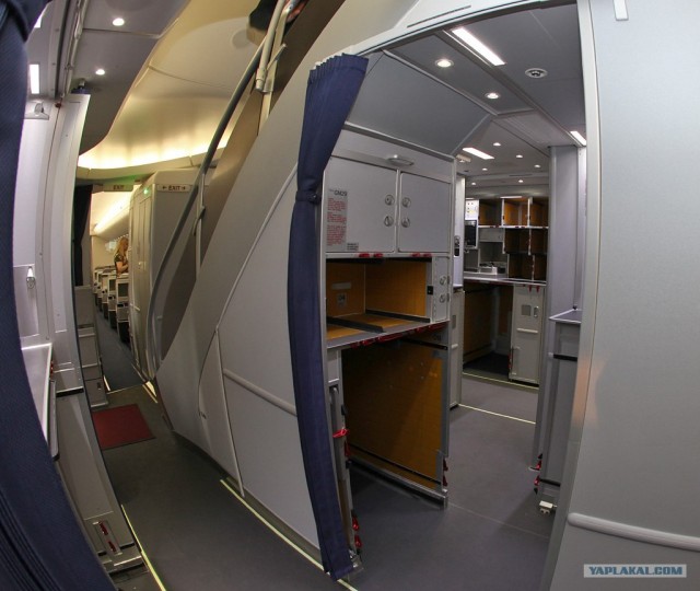 Знакомьтесь - Боинг 747-800. Пассажирский.