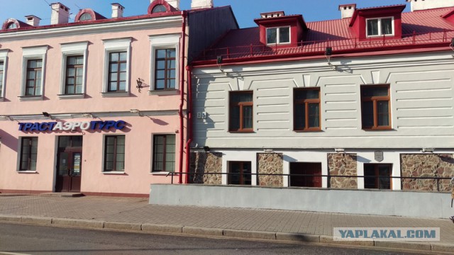 Здания занесенные грунтом